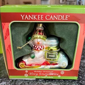 Yankee Candle Tiny Snowbrite Snowman Ornament